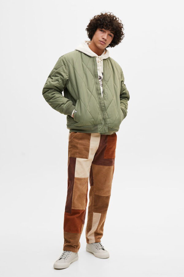 ⁦Quilted Bomber Jacket With Ribbed Trims⁩ - الصورة ⁦4⁩