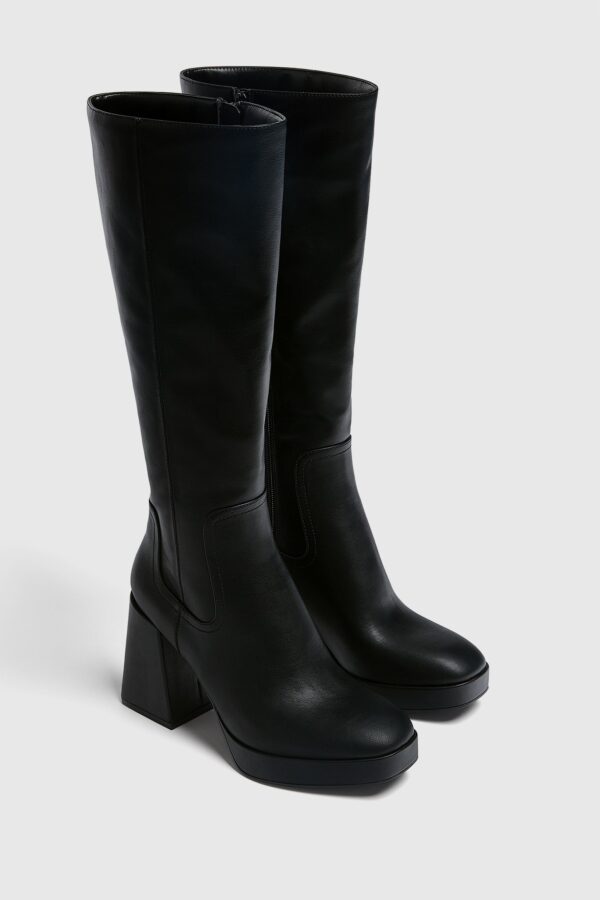 ⁦Knee-High Heeled Boots⁩ - الصورة ⁦2⁩