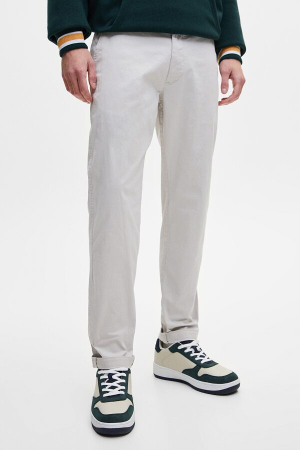 ⁦Basic Slim Fit Chinos Trousers⁩ - الصورة ⁦3⁩