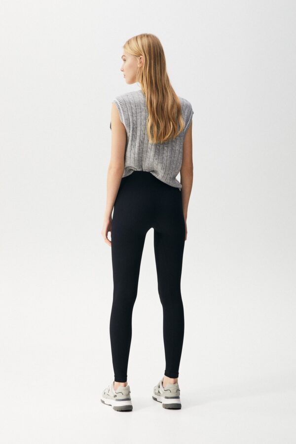 ⁦Basic Relax Fit Leggings⁩ - الصورة ⁦2⁩
