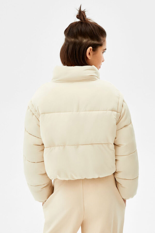 ⁦Short Nylon-Effect Puffer Jacket⁩ - الصورة ⁦2⁩