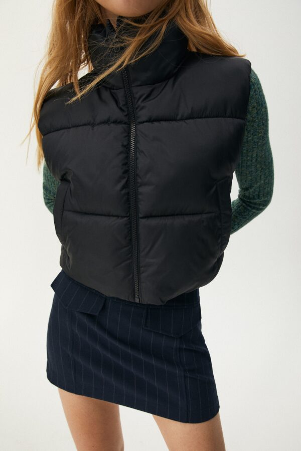 ⁦Nylon Puffer Gilet⁩ - الصورة ⁦3⁩