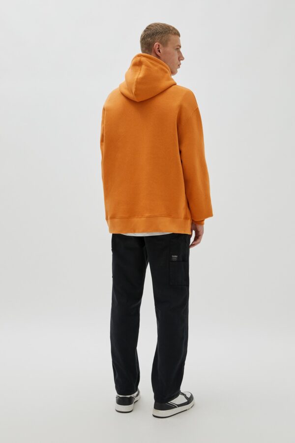 ⁦Pouch Pocket Hoodie Orange⁩ - الصورة ⁦2⁩